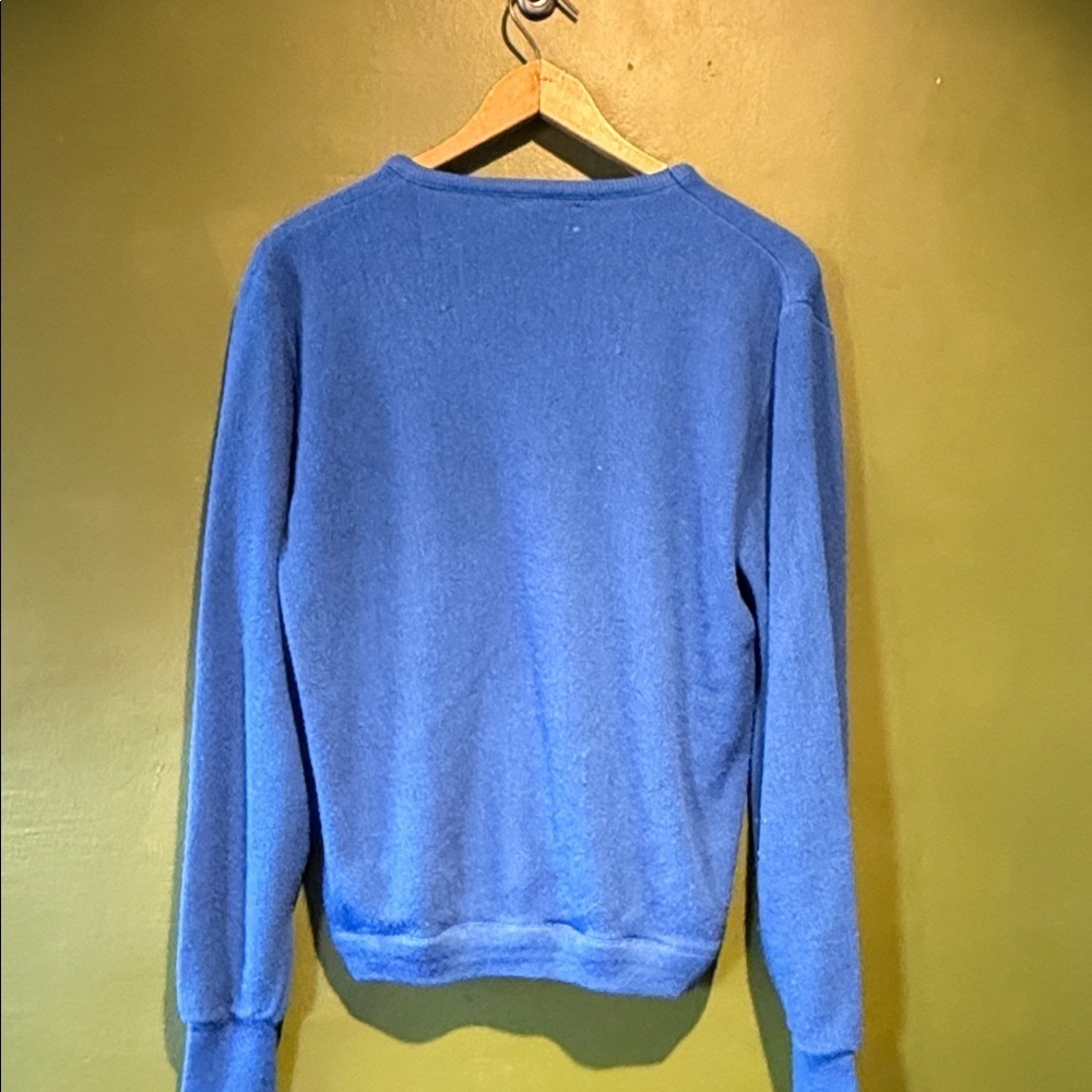 Vintage Lacoste Women's V-Neck Sweater in Blue - Picture 6 of 6